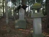 稲荷神社 仁王尊のその他建物