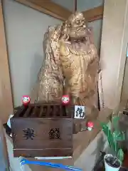 龍谷寺の像