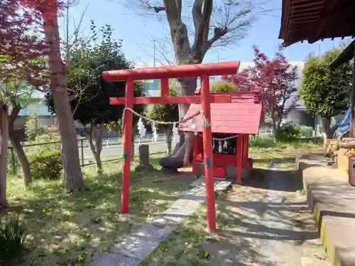 市ヶ尾杉山神社の末社・摂社