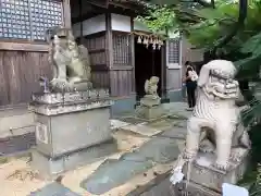 四所神社の狛犬