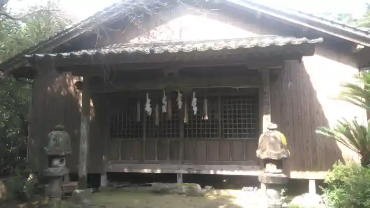 御大師堂の本殿・本堂