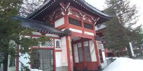 眞久寺の山門・神門