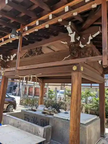 瀧尾神社の手水舎