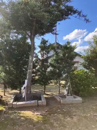 大土神社の末社