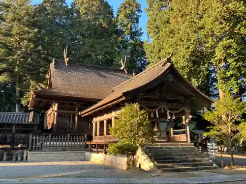 吉川八幡宮の本殿