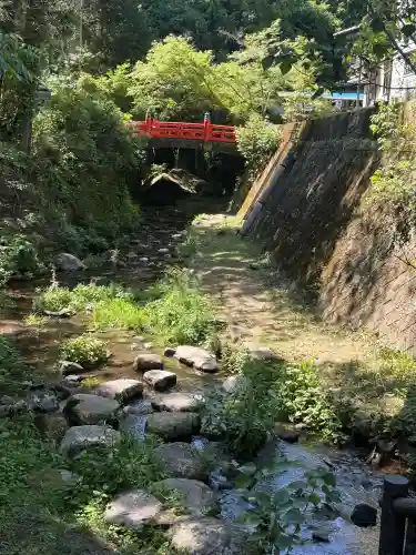 磐船神社の{uncategorized: "未分類", other: "その他", undefined: "問題あり", building: "その他建物", grave: "お墓", sacred_gate: "鳥居", guardian: "狛犬", statue: "像", buddha: "仏像", history: "歴史", nature: "自然", garden: "庭園", animal: "動物", pagoda: "塔", temizu: "手水舎", mountain_gate: "山門・神門", sanctuary: "本殿・本堂", subordinate: "末社・摂社", art: "芸術", scenery: "景色", jizo: "地蔵", ema: "絵馬", goshuin: "御朱印", omikuji: "おみくじ", items: "授与品その他", amulet: "お守り", goshuincho: "御朱印帳", eats: "食事", festival: "お祭り", votive_dance: "神楽", shichigosan: "七五三参", wedding: "結婚式", experience: "体験その他", initially: "初詣", around: "周辺", anti_infection: "感染症対策"}