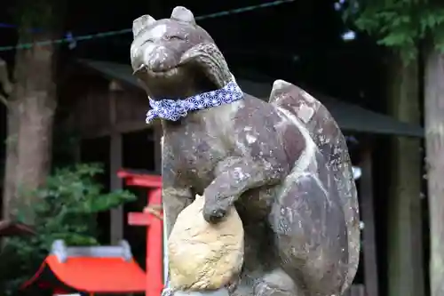 三光稲荷神社の狛犬