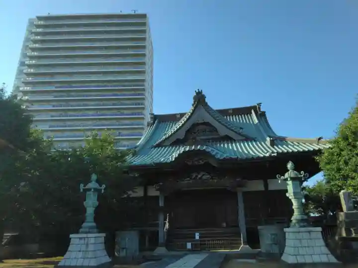 龍本寺の本殿・本堂