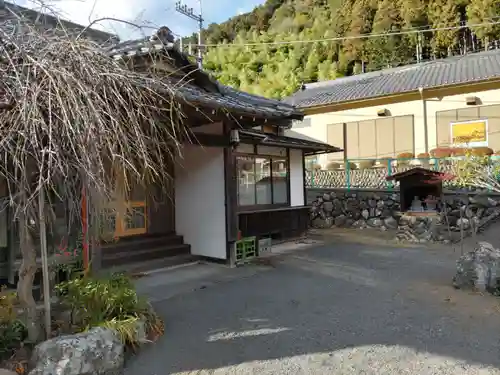 大徳院奥多摩教会の本殿・本堂