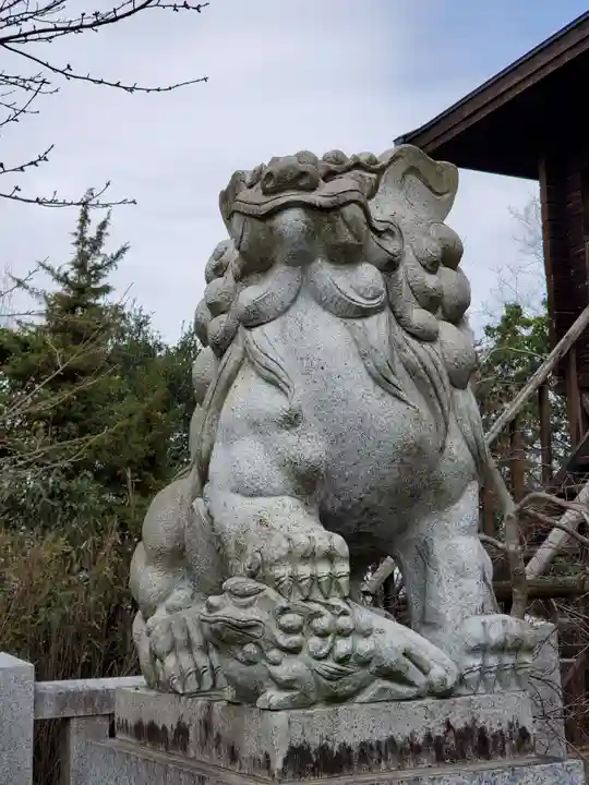 櫨谷・秋葉神社の狛犬