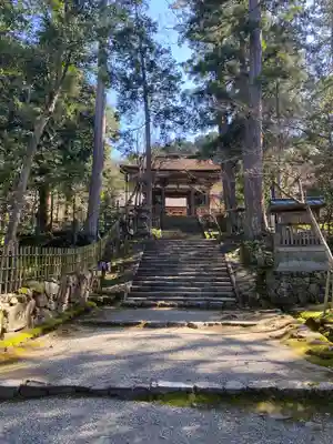 西明寺の山門・神門