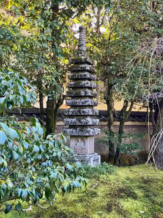 詩仙堂(丈山寺)の塔