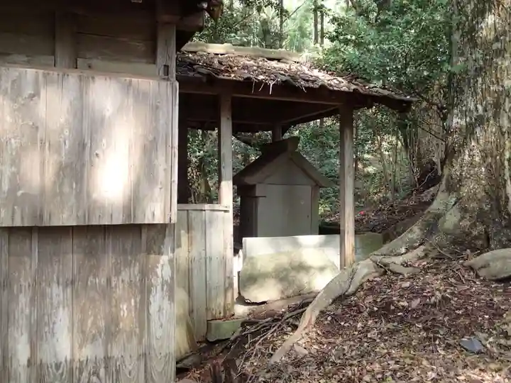 濱殿神社の本殿・本堂