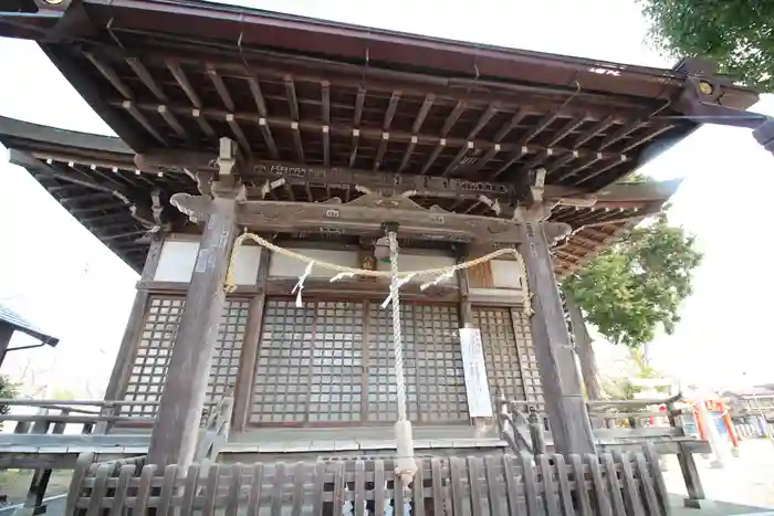 八幡神社の本殿