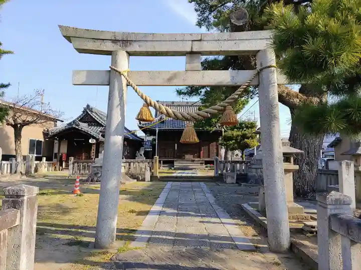 秋葉神社の鳥居