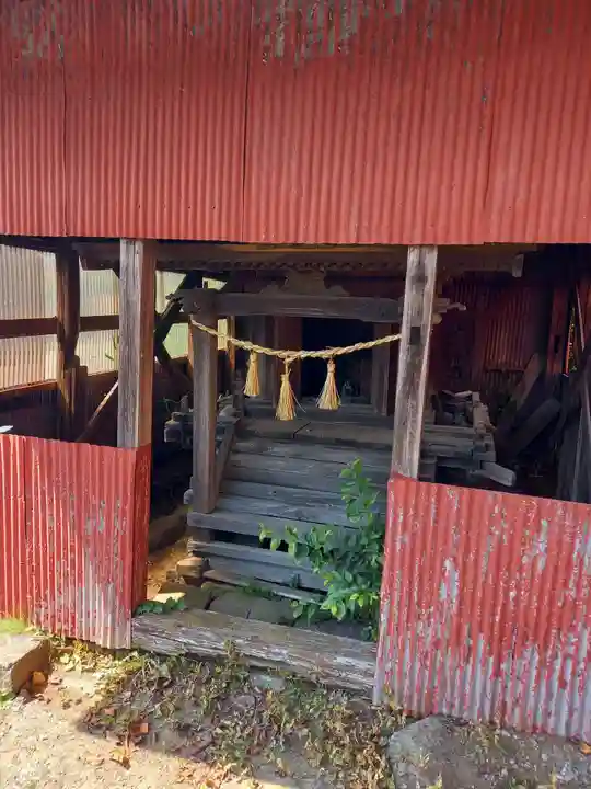 福泉の神社(神奈川県)