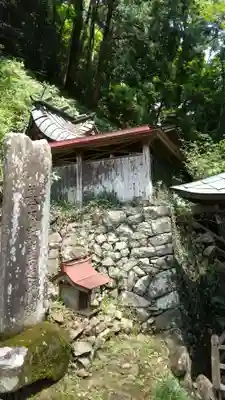 諏訪神社の本殿・本堂