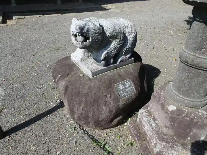 黒沼神社の狛犬