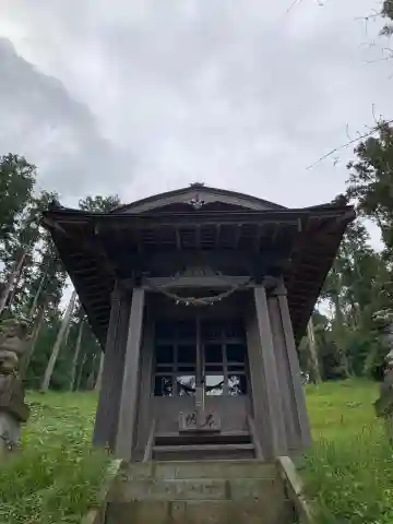 房根神社の本殿・本堂