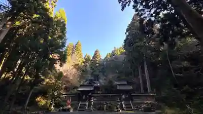 三輪神社阿弥陀堂(滋賀県)