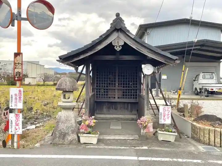 地蔵堂(河曲)(滋賀県)