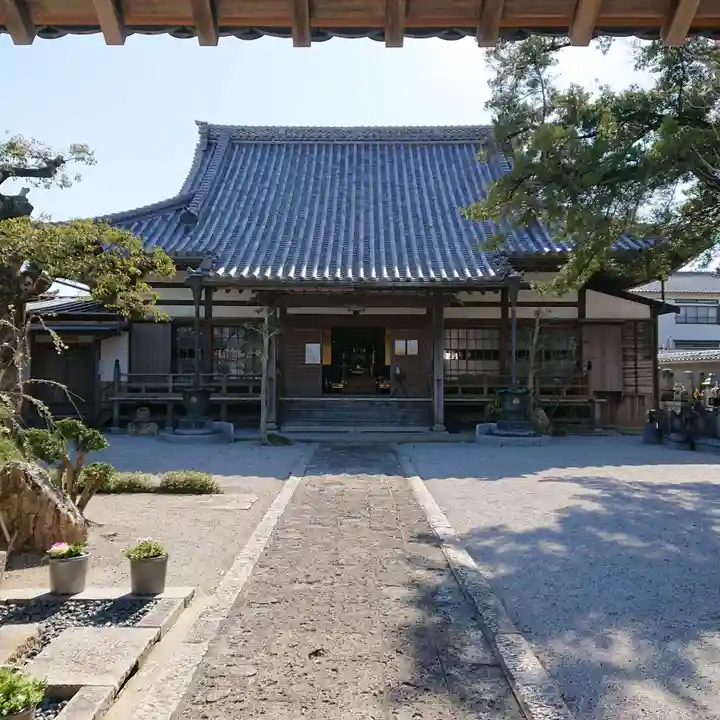 當行寺の本殿・本堂