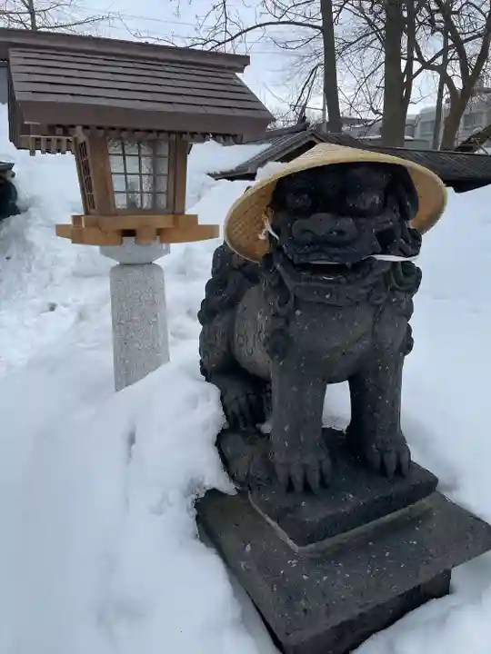 札幌諏訪神社の狛犬