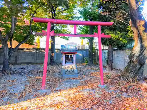 神明社の鳥居