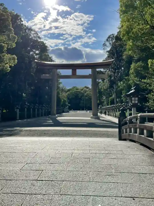 橿原神宮の{uncategorized: "未分類", other: "その他", undefined: "問題あり", building: "その他建物", grave: "お墓", sacred_gate: "鳥居", guardian: "狛犬", statue: "像", buddha: "仏像", history: "歴史", nature: "自然", garden: "庭園", animal: "動物", pagoda: "塔", temizu: "手水舎", mountain_gate: "山門・神門", sanctuary: "本殿・本堂", subordinate: "末社・摂社", art: "芸術", scenery: "景色", jizo: "地蔵", ema: "絵馬", goshuin: "御朱印", omikuji: "おみくじ", items: "授与品その他", amulet: "お守り", goshuincho: "御朱印帳", eats: "食事", festival: "お祭り", votive_dance: "神楽", shichigosan: "七五三参", wedding: "結婚式", experience: "体験その他", initially: "初詣", around: "周辺", anti_infection: "感染症対策"}