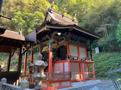 鳴無神社の本殿・本堂