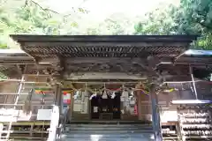 磐椅神社の本殿