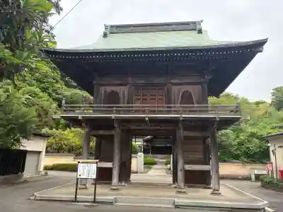 武蔵国分寺の{uncategorized: "未分類", other: "その他", undefined: "問題あり", building: "その他建物", grave: "お墓", sacred_gate: "鳥居", guardian: "狛犬", statue: "像", buddha: "仏像", history: "歴史", nature: "自然", garden: "庭園", animal: "動物", pagoda: "塔", temizu: "手水舎", mountain_gate: "山門・神門", sanctuary: "本殿・本堂", subordinate: "末社・摂社", art: "芸術", scenery: "景色", jizo: "地蔵", ema: "絵馬", goshuin: "御朱印", omikuji: "おみくじ", items: "授与品その他", amulet: "お守り", goshuincho: "御朱印帳", eats: "食事", festival: "お祭り", votive_dance: "神楽", shichigosan: "七五三参", wedding: "結婚式", experience: "体験その他", initially: "初詣", around: "周辺", anti_infection: "感染症対策"}