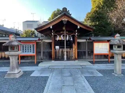 松尾大社西七条御旅所の本殿・本堂