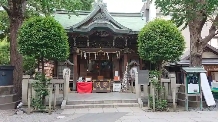 小野照崎神社の本殿・本堂