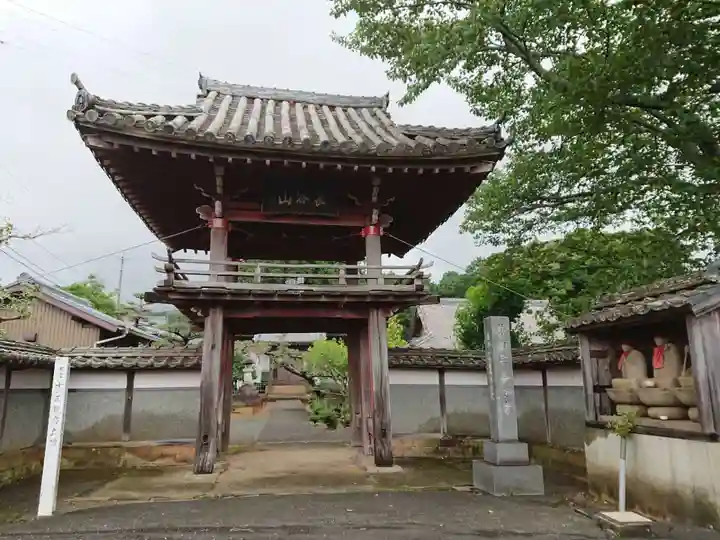 長全寺の山門・神門