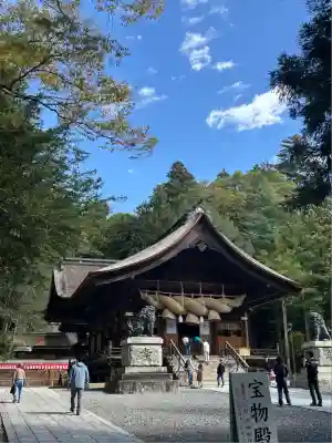 諏訪大社下社秋宮(長野県)