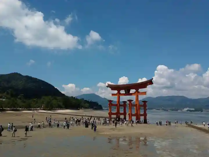 厳島神社(広島県)