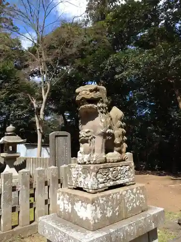 三国神社の狛犬