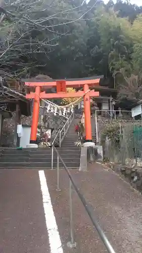 足手荒神社の鳥居