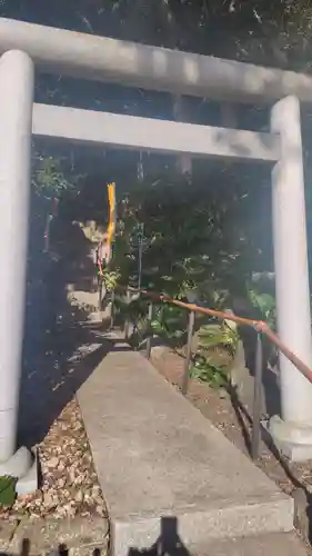 神社 ＜ 社号不明 ＞(神奈川県)