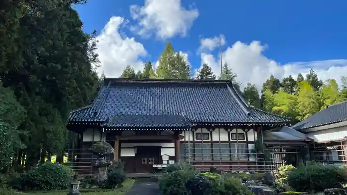 太白山　吉祥寺の本殿