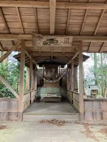 霧ヶ城龍神社の本殿・本堂