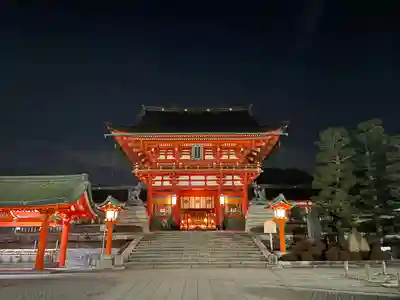 伏見稲荷大社(京都府)