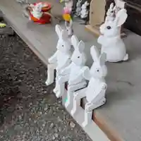 彌彦神社 (伊夜日子神社)の像