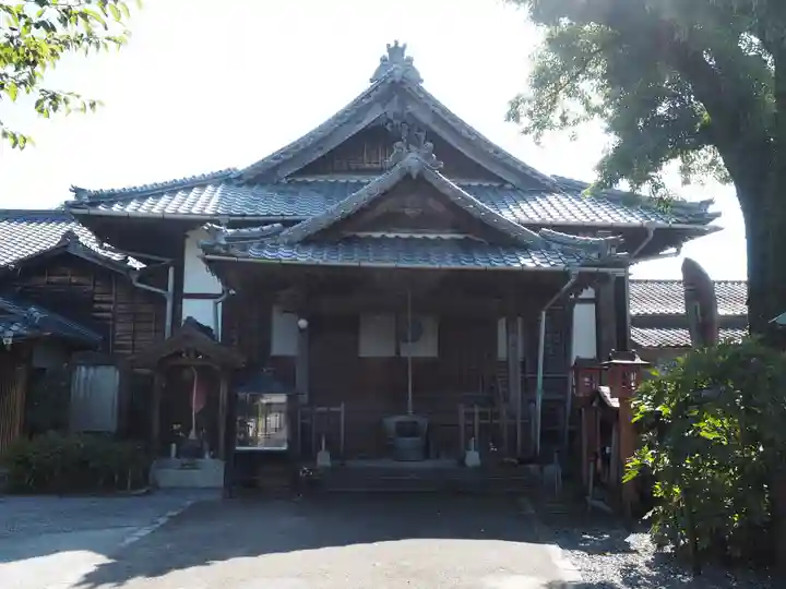 大師寺の本殿・本堂