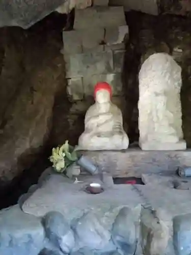 歓喜寺・岩井堂観音の末社・摂社