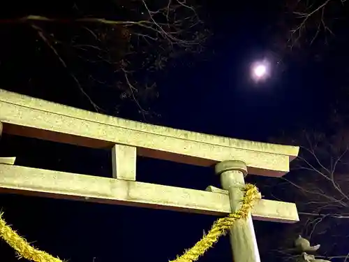 白鳥神社の鳥居