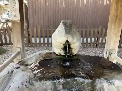 調神社の手水舎