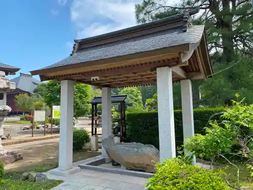 和光院(田島の血不動尊)の手水舎