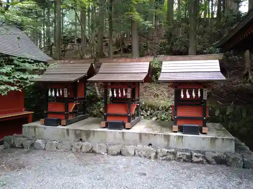 三峯神社の末社・摂社